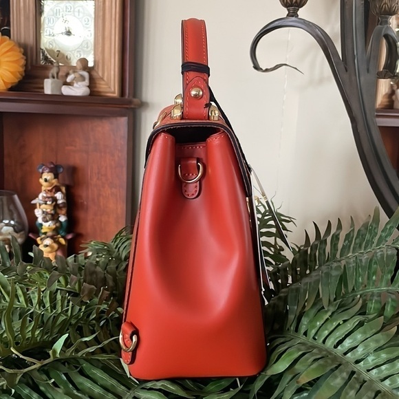 Brand New Viola Castellani Genuine Leather Papaya Orange Backpack Crossbody main image 11